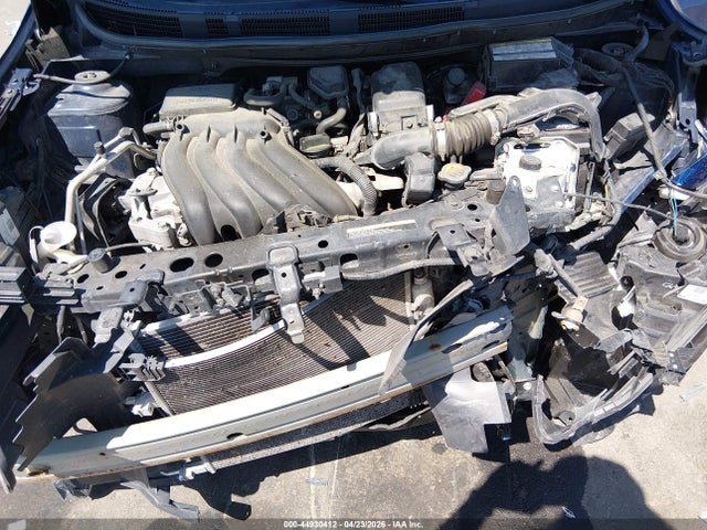 Nissan Versa 1.6 Sv