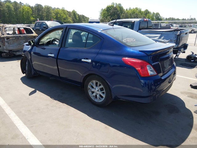 Nissan Versa 1.6 Sv