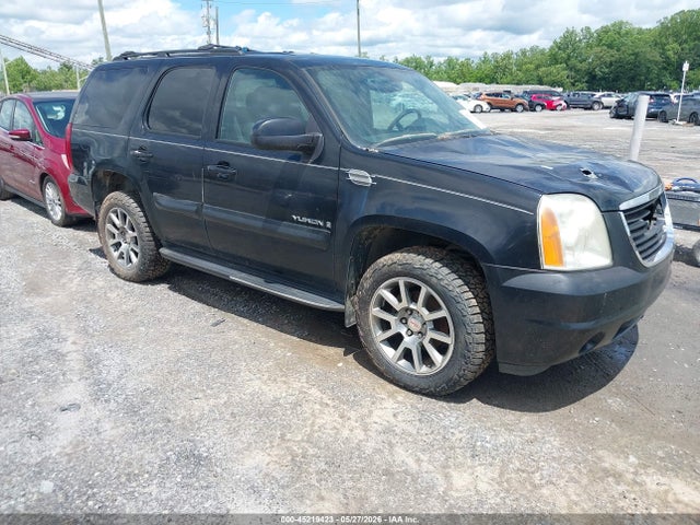 Salvage GMC Yukon Image