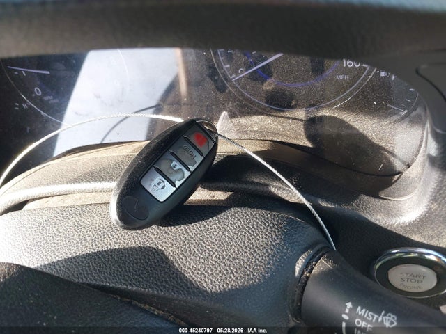 INFINITI G37 Journey