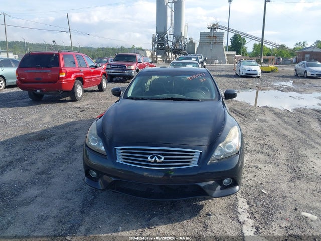 INFINITI G37 Journey
