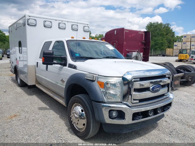 Salvage Ford 4x4 Ambulance F-450 Chassis Image