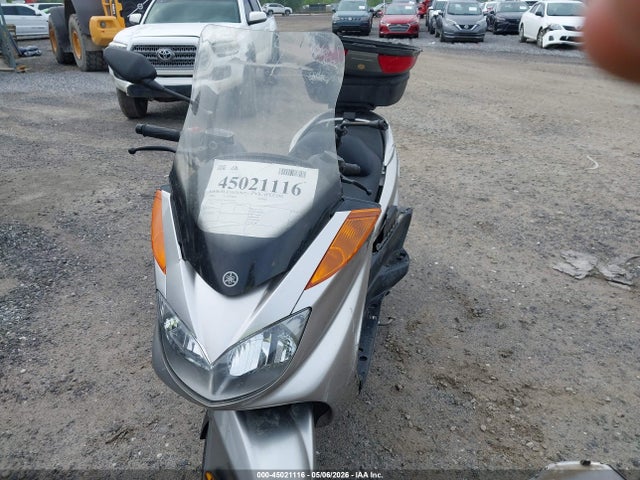 Yamaha Yp400