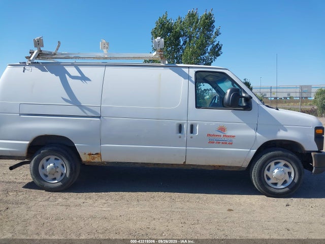 Ford E-250 Commercial