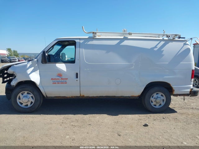 Ford E-250 Commercial