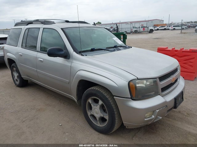 Salvage Chevrolet Trailblazer Image