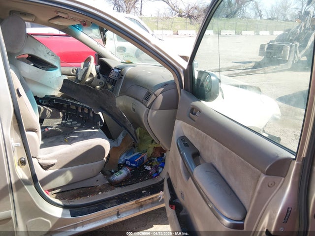 Toyota Sienna Le