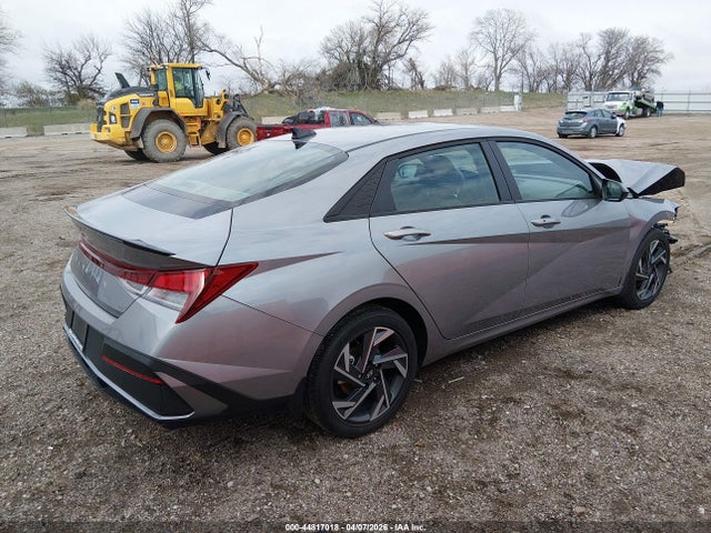 Hyundai ELANTRA Sel Sport