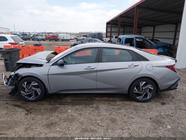 Hyundai ELANTRA Sel Sport