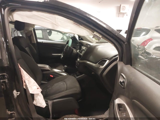 Dodge Journey Se