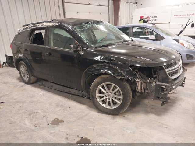 Salvage Dodge Journey Image