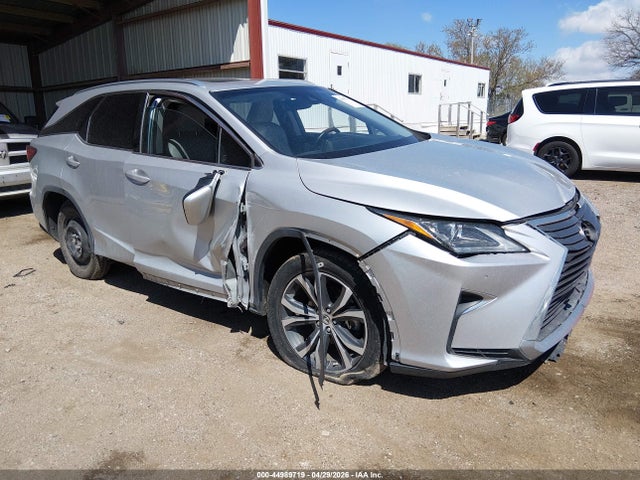 Salvage Lexus RX Image