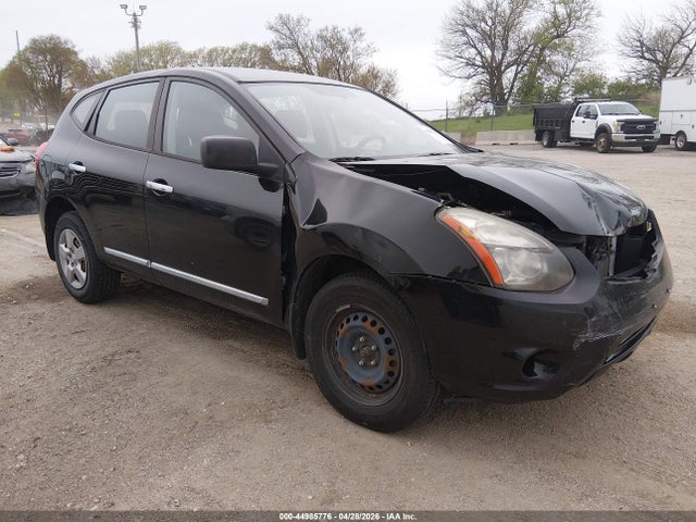 Salvage Nissan Rogue Image
