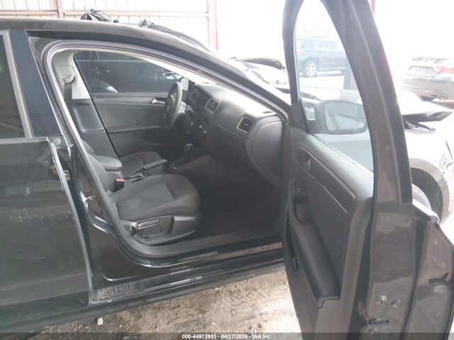 Volkswagen Jetta 2.0l S