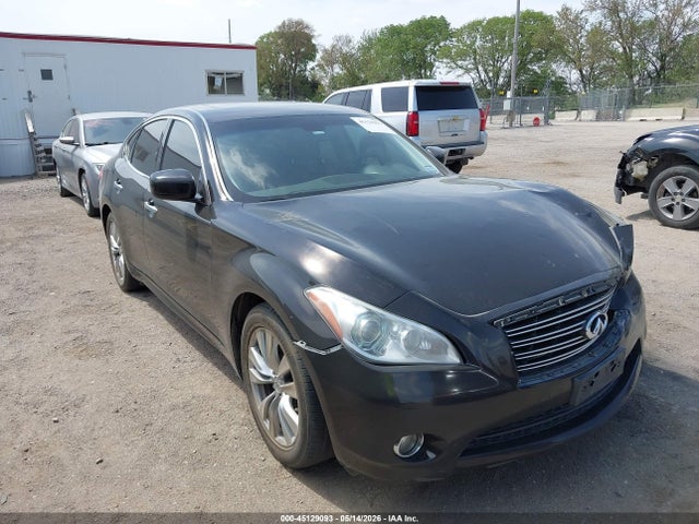 INFINITI M37