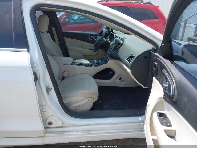 Chrysler 200 Limited