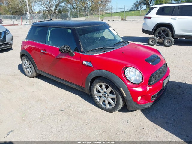 Salvage MINI Cooper S Image