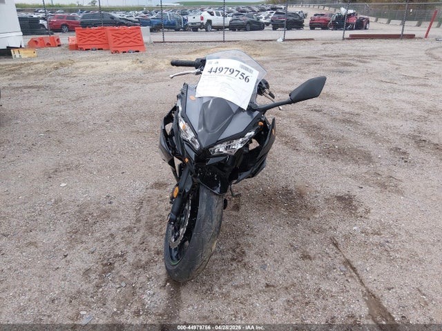Kawasaki Ex650 R