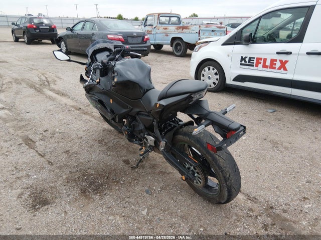 Kawasaki Ex650 R