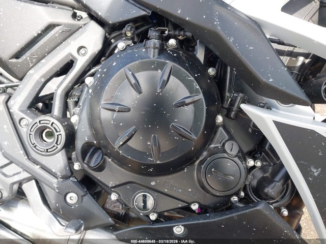 Kawasaki Ex650 P