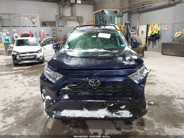 Toyota RAV4 Xle Premium