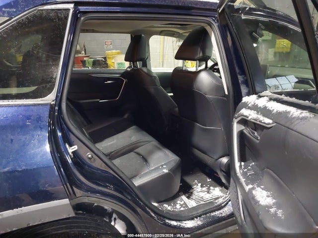 Toyota RAV4 Xle Premium