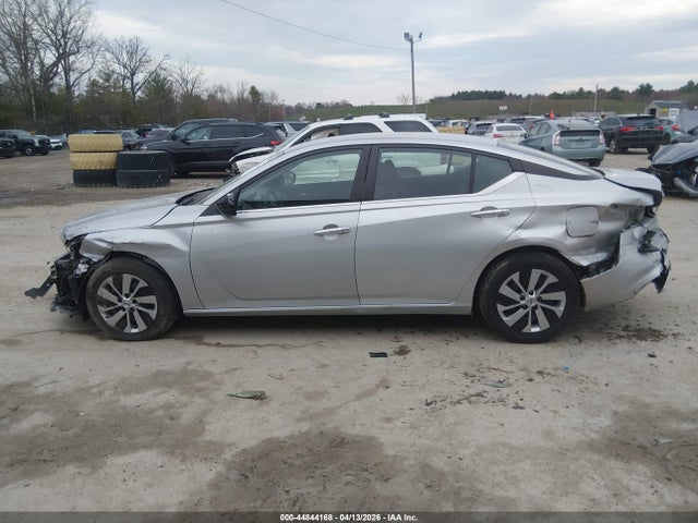 Nissan Altima S Fwd