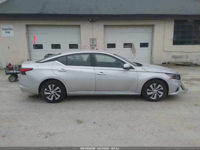 Nissan Altima S Fwd