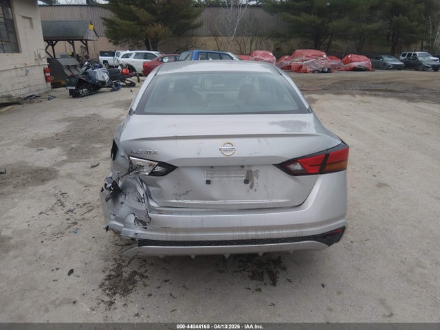 Nissan Altima S Fwd