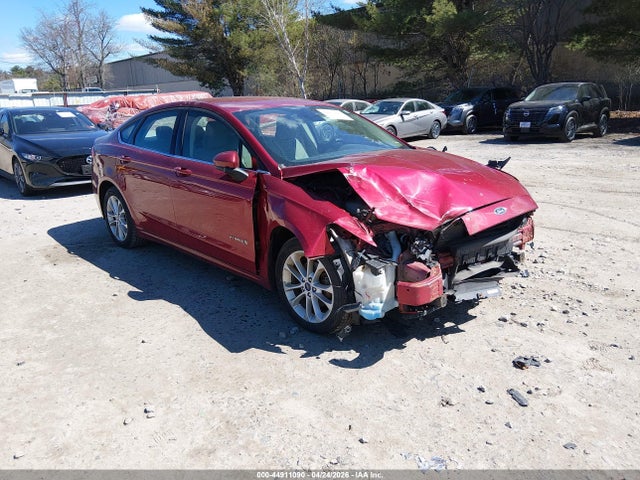 Salvage Ford Fusion Image