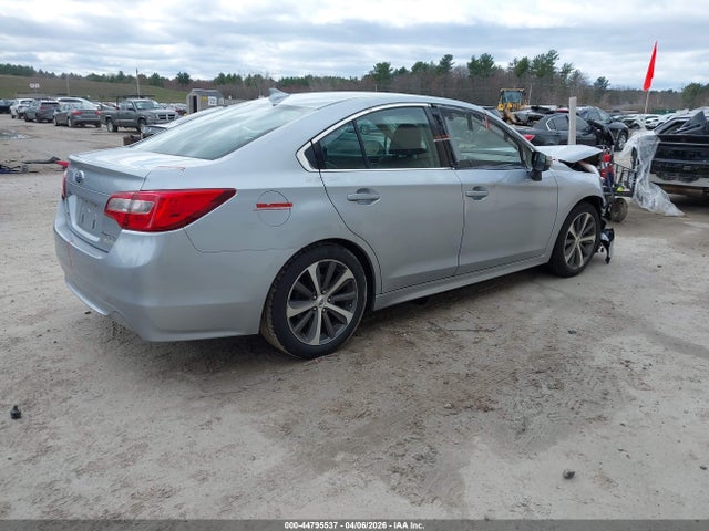 Subaru Legacy 2.5i Limited