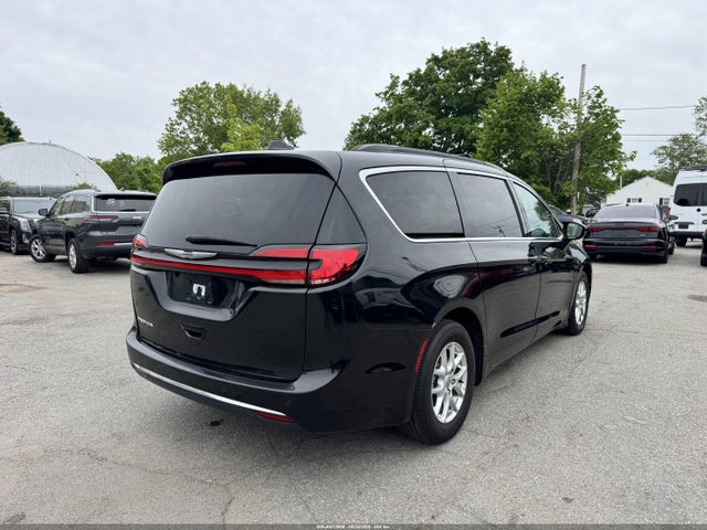 Chrysler Pacifica Touring L