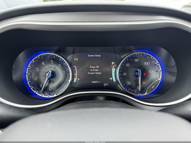Chrysler Pacifica Touring L