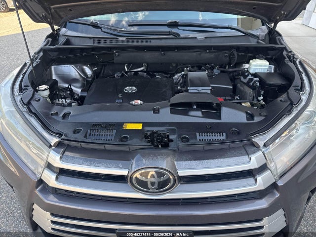 Toyota Highlander Le