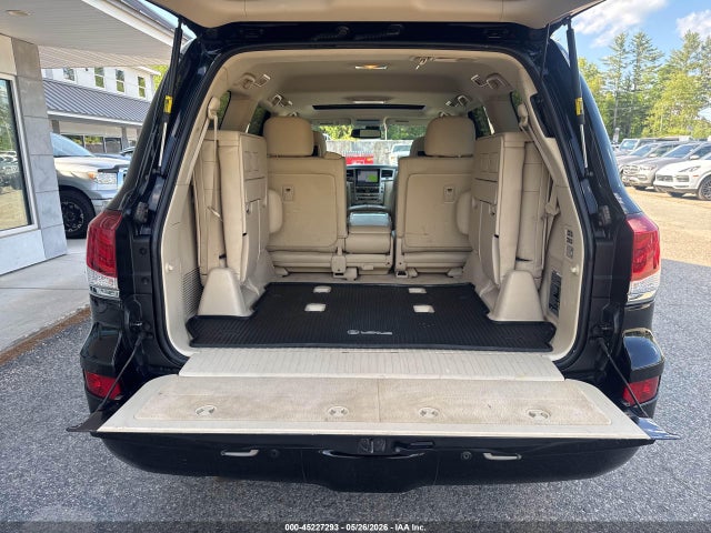 Lexus LX 570