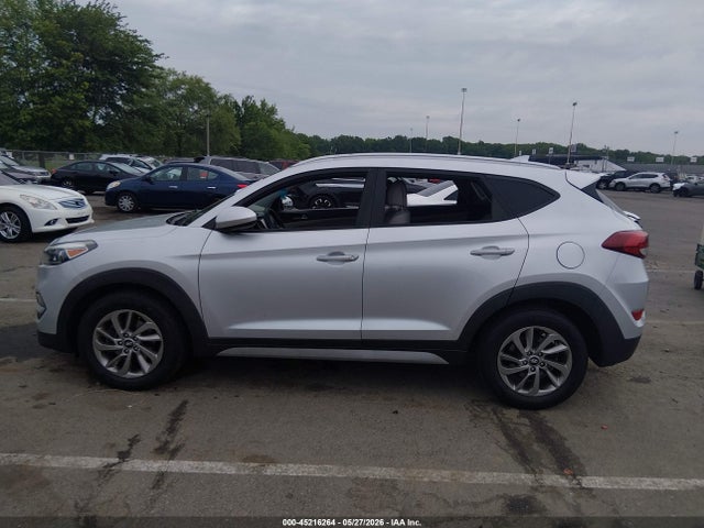 Hyundai TUCSON Sel