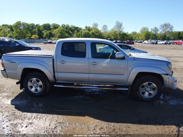 Toyota Tacoma Base V6