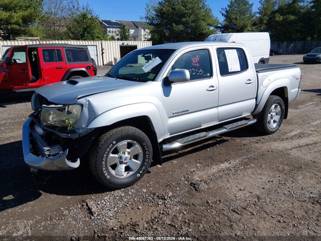 Toyota Tacoma Base V6