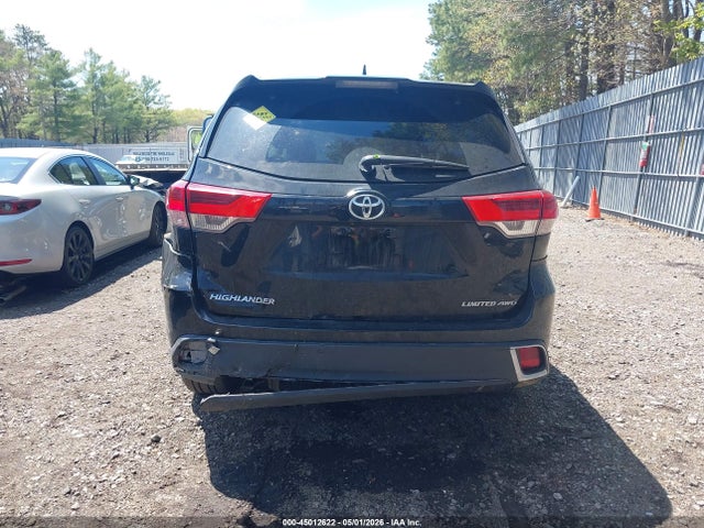 Toyota Highlander Limited Platinum
