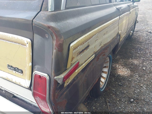 Jeep Grand Wagoneer