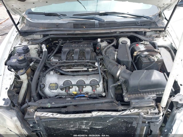 Ford Taurus Se