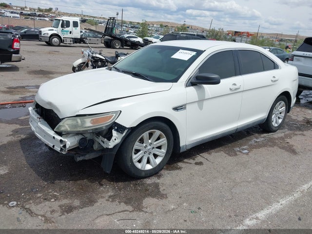 Ford Taurus Se