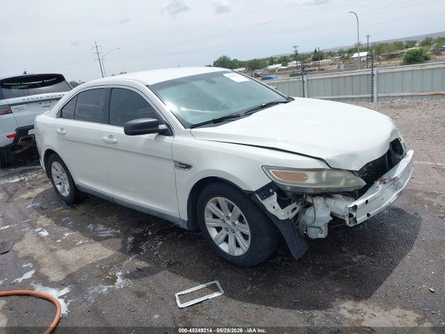 Salvage Ford Taurus Image