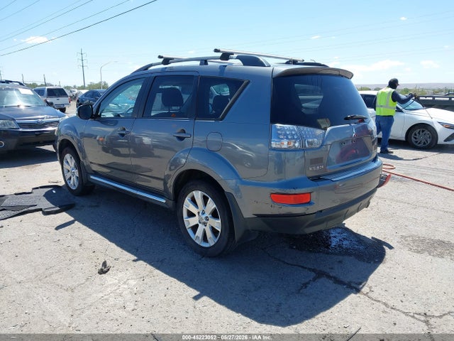Mitsubishi Outlander Se
