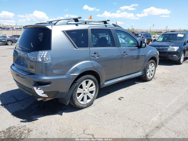 Mitsubishi Outlander Se