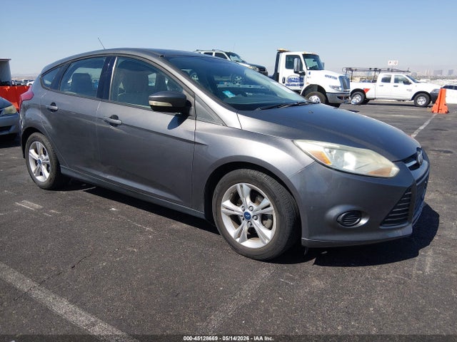 Salvage Ford Focus Image
