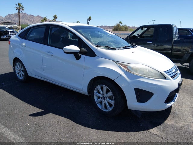 Salvage Ford Fiesta Image