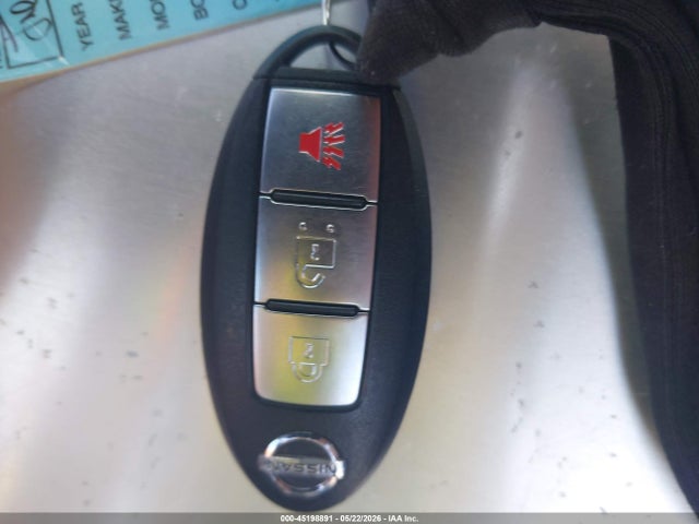 Nissan JUKE S
