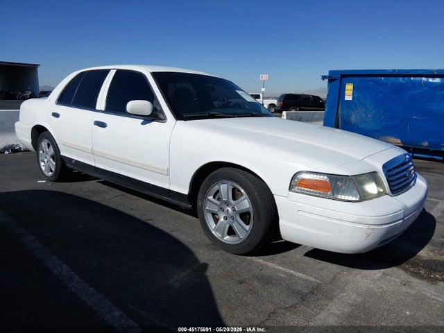 Salvage Ford Crown Victoria Image