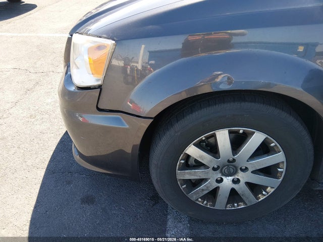 Chrysler Town & Country Touring